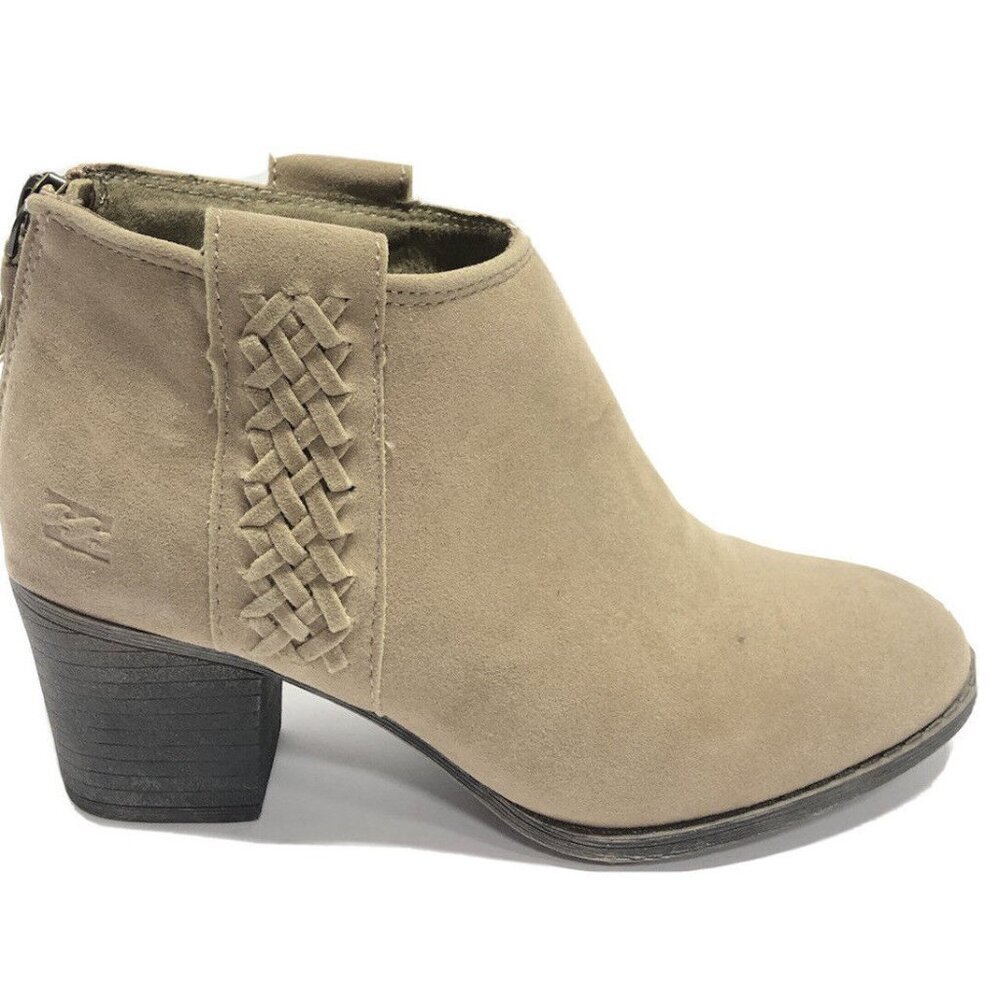 Billabong Women’s In The Deets Booties Taupe, Size 6 M